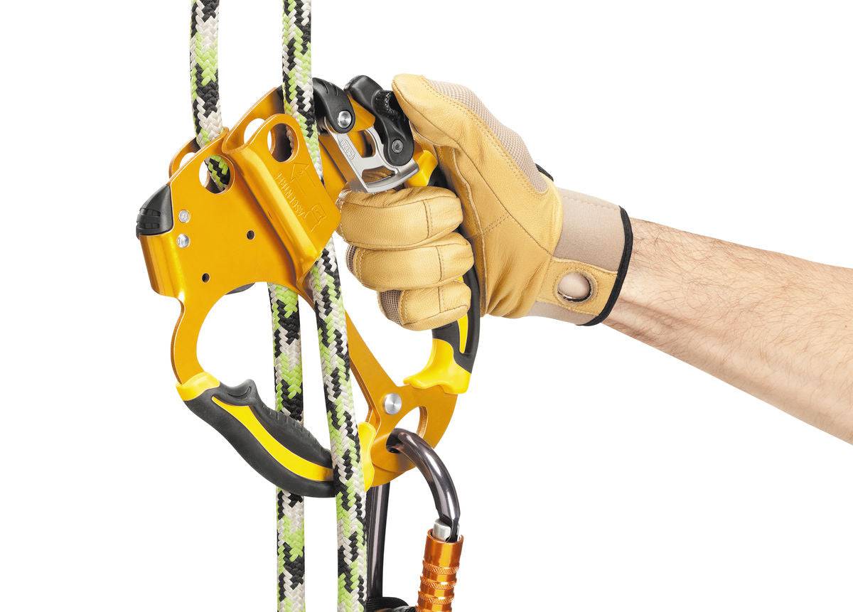 Petzl ASCENTREE Double Handled Rope Ascent Tree Care Rope Clamp B19AAA - SecureHeights