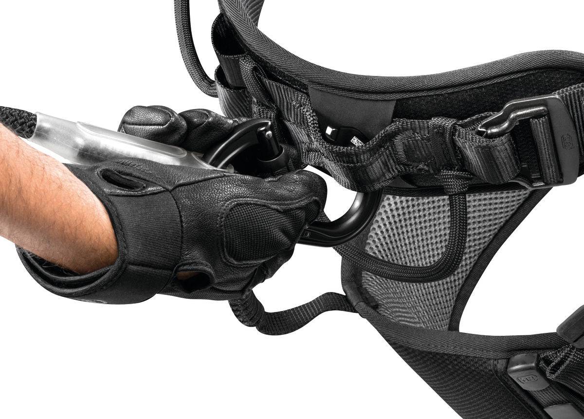 Petzl FALCON MOUNTAIN Ultra Lightweight Technical Climbing Rescue Seat Harness - SecureHeights