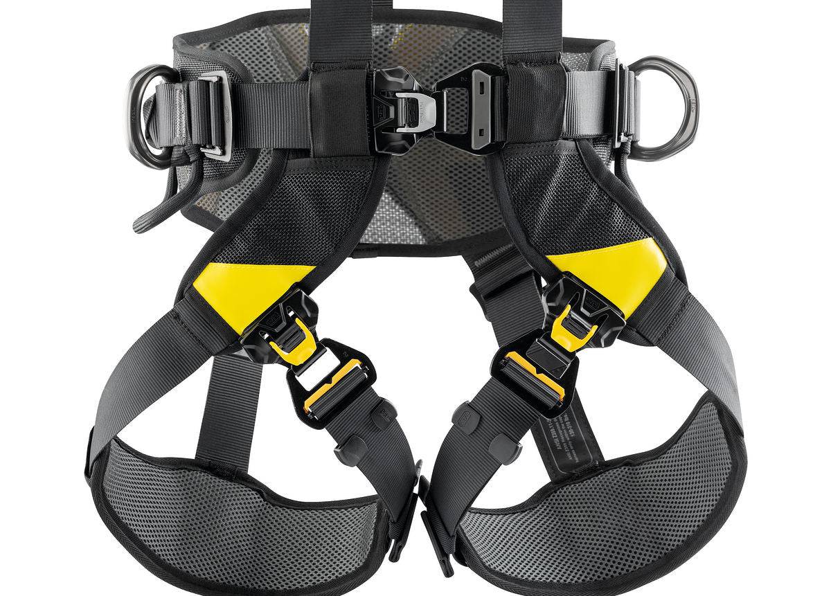 Petzl VOLT WIND Fall Arrest and Work Positioning Wind Power Harness International Version - SecureHeights